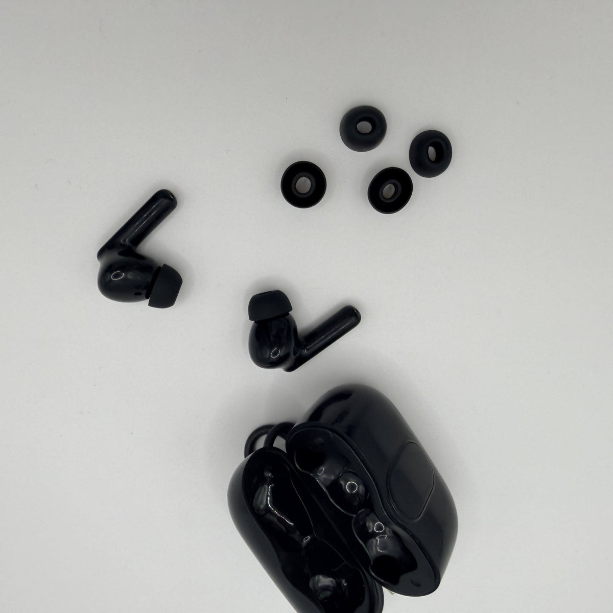 Wireless Earbuds Bluetooth 5.3 Deep Bass 36H Playtime Noise Cancel Btootos